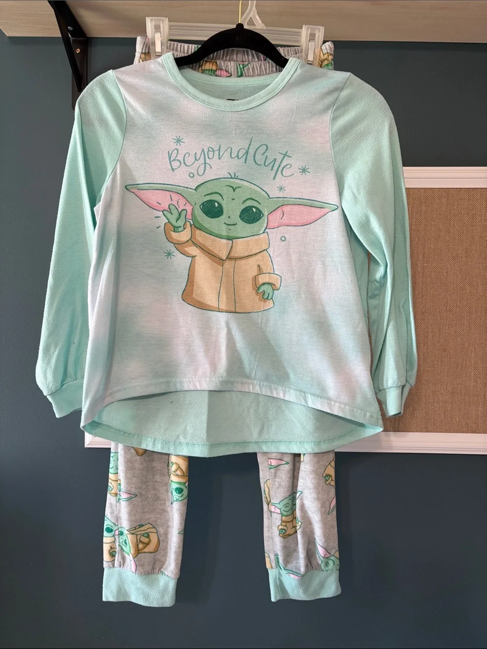 Star Wars Toddler Mint Green 'Baby Yoda' Pajama Set